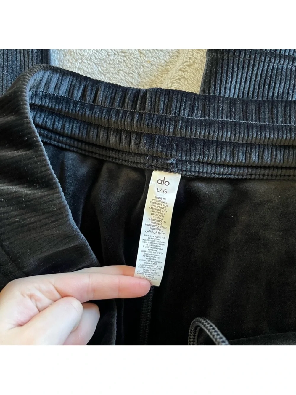 Alo Yoga Unisex Black Velour Baller Pants Large